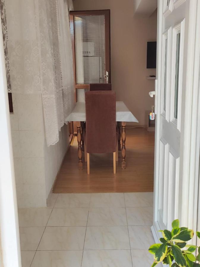 Apartmani Valentino Макарска Екстериор снимка
